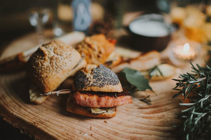 shooting_dinspiration_mariage_theme_hivernal_en_alsace_robe_de_mariee_photographe_traiteur_patissier_chocolatier_decoration_blog_mariage_01_05-3367848