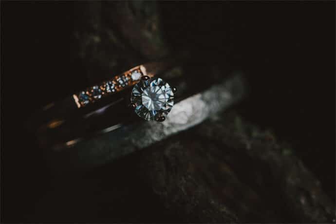 shooting_dinspiration_mariage_theme_hivernal_en_alsace_robe_de_mariee_photographe_traiteur_patissier_chocolatier_decoration_blog_mariage_01_13-6268782