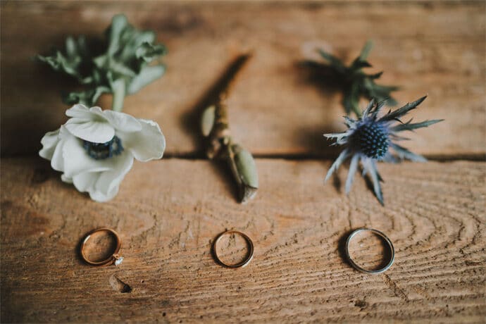 shooting_dinspiration_mariage_theme_hivernal_en_alsace_robe_de_mariee_photographe_traiteur_patissier_chocolatier_decoration_blog_mariage_01_17-8699707