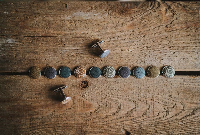 shooting_dinspiration_mariage_theme_hivernal_en_alsace_robe_de_mariee_photographe_traiteur_patissier_chocolatier_decoration_blog_mariage_01_21-2536302