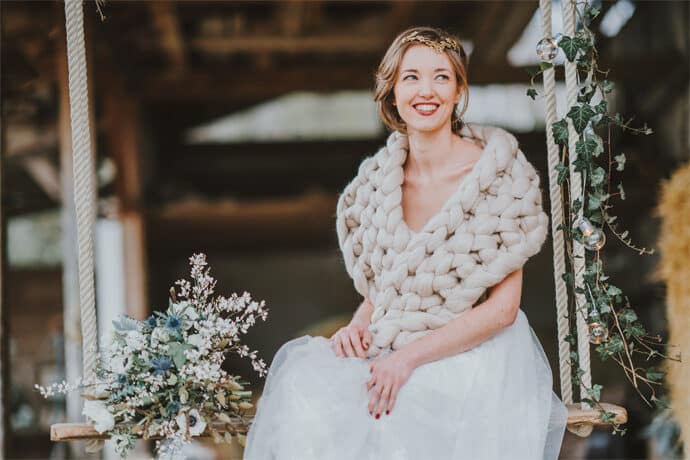 shooting_dinspiration_mariage_theme_hivernal_en_alsace_robe_de_mariee_photographe_traiteur_patissier_chocolatier_decoration_blog_mariage_63-7848903