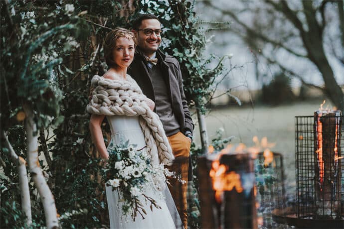 shooting_dinspiration_mariage_theme_hivernal_en_alsace_robe_de_mariee_photographe_traiteur_patissier_chocolatier_decoration_blog_mariage_75-4846363