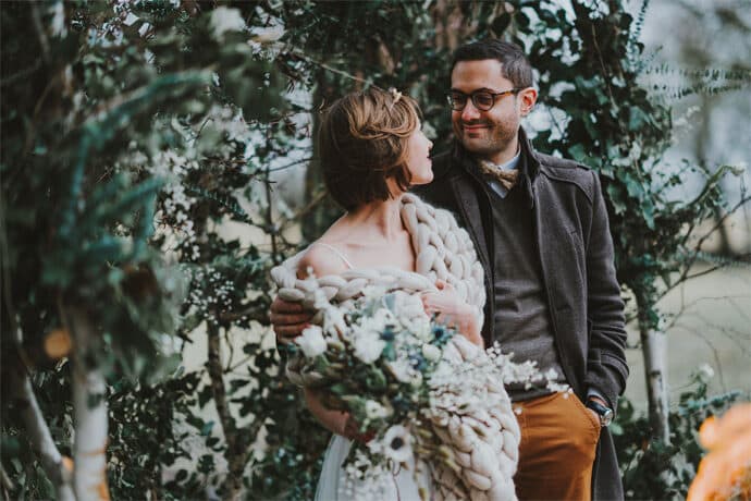 shooting_dinspiration_mariage_theme_hivernal_en_alsace_robe_de_mariee_photographe_traiteur_patissier_chocolatier_decoration_blog_mariage_79-1855085