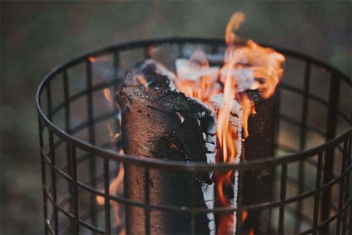 shooting_dinspiration_mariage_theme_hivernal_en_alsace_robe_de_mariee_photographe_traiteur_patissier_chocolatier_decoration_blog_mariage_81-3156525
