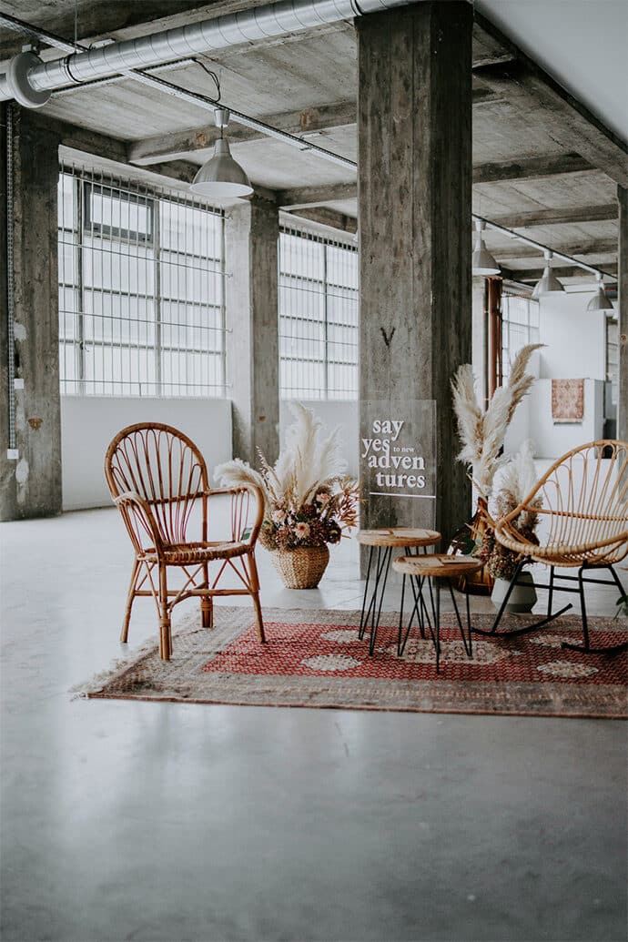 shooting_dinspiration_mariage_theme_industriel_minimaliste_decoration_preparatif_photographe_bel_esprit_robedemariee_blog_mariage_13-2237326