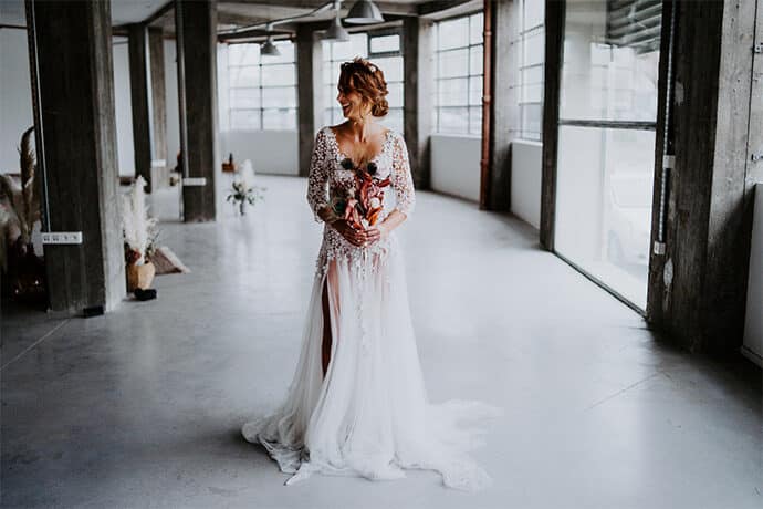 shooting_dinspiration_mariage_theme_industriel_minimaliste_decoration_preparatif_photographe_bel_esprit_robedemariee_blog_mariage_43-3658810