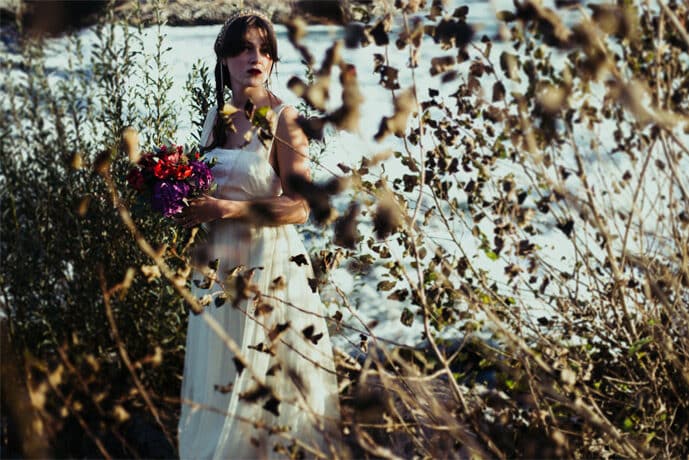 shooting_inspiration_mariage_la_vague_a_l_ame_nature_robe_de_mariee_headband_decoration_patisserie_photographe_mariage_nicky_rasa_auvergne_rhone_alpes_blog_20-7636212
