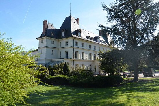 castle-domaine-de-fremigny-8930018
