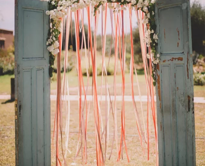 donnemoitamain-arche-mariage-portes-7757057