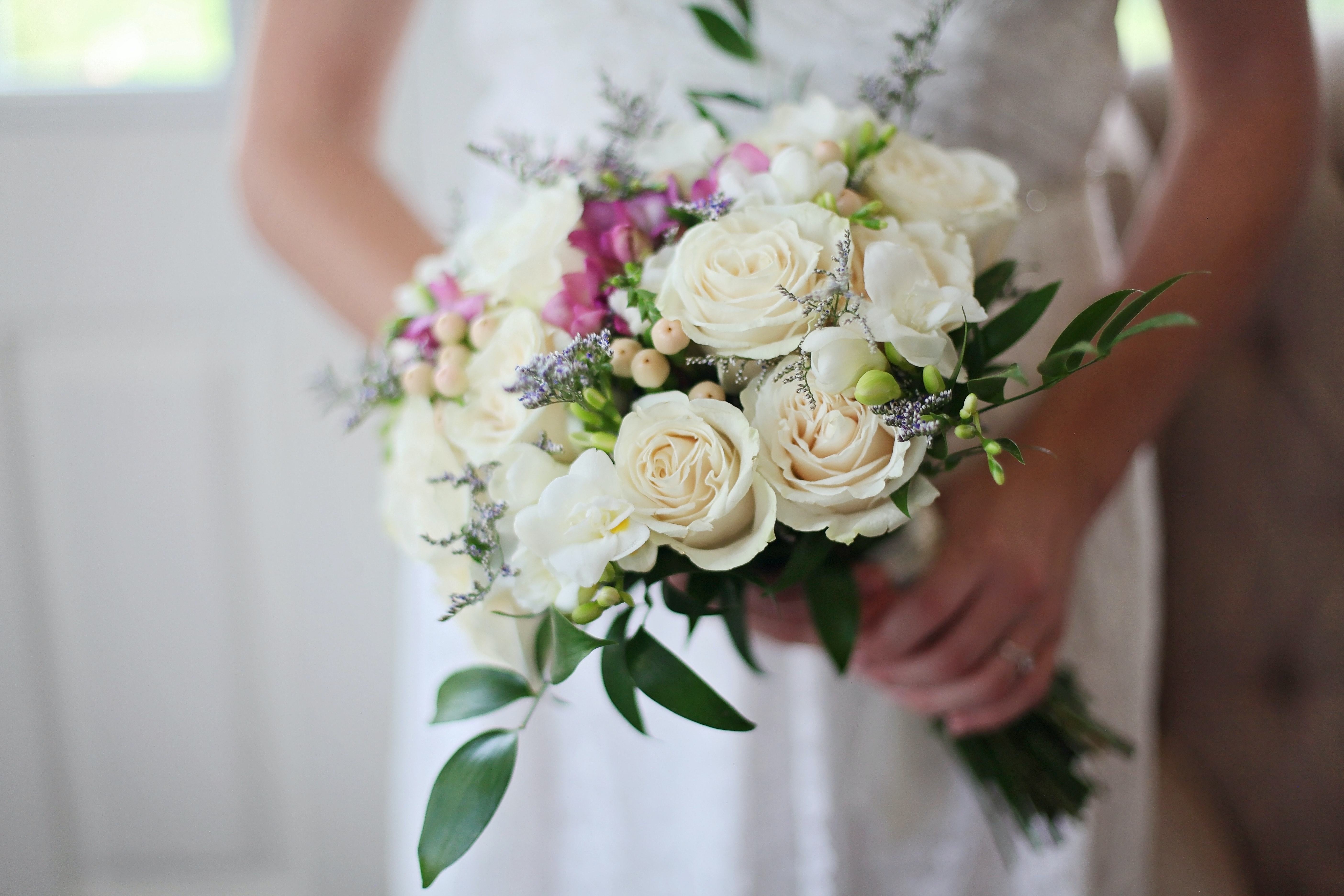 le-bouquet-de-la-mariee-selection-et-livraison-des-plus-belles-fleurs-pour-votre-mariage-2