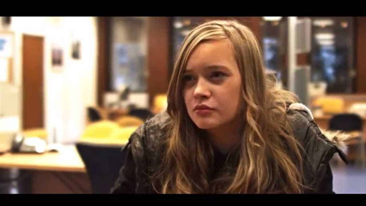 love-session-dheloise-et-cedric-au-lycee-2