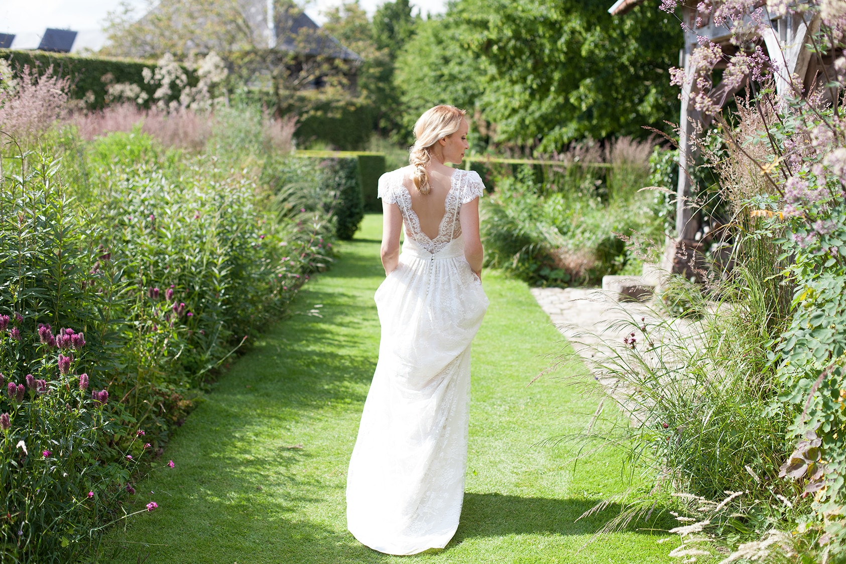 robes-de-mariee-lila-de-saint-louis-collection-2017