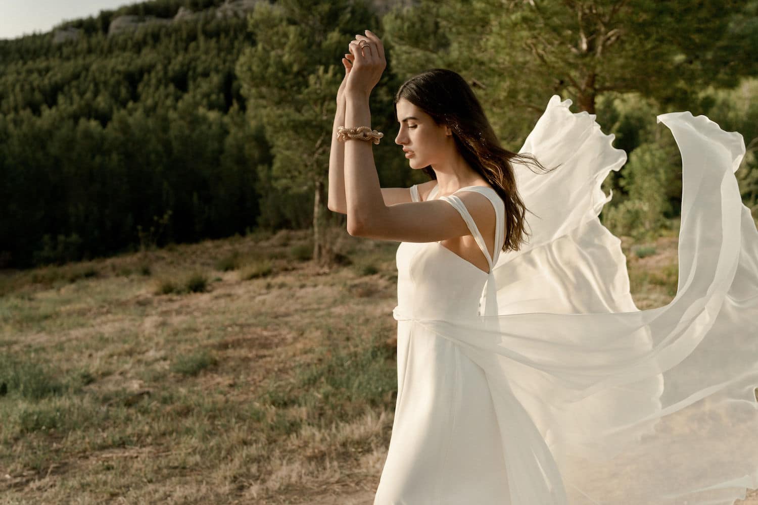 les-robes-de-mariee-damarildine-collection-2016